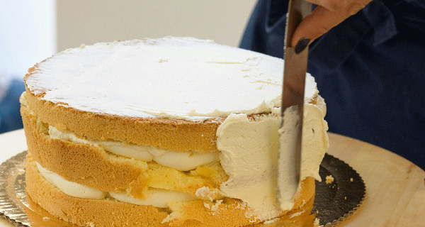 10 Most Common Cake Baking Mistakes To Avoid