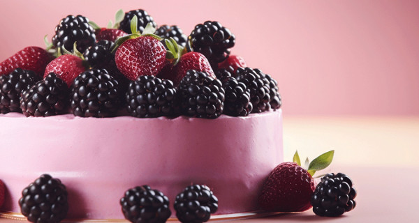 Go-To Guide for Baking a Rich Fruit Cake Recipe at Home