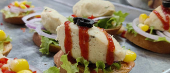 How to Make French Baguette at Home (Crispy Crust, Airy Inside)